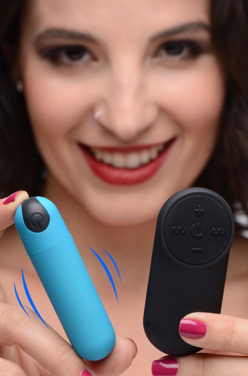 Bala Inalámbrica Potente Recargable Control Remoto Vibrador Vibrating Bullet with Remote Control - Blue