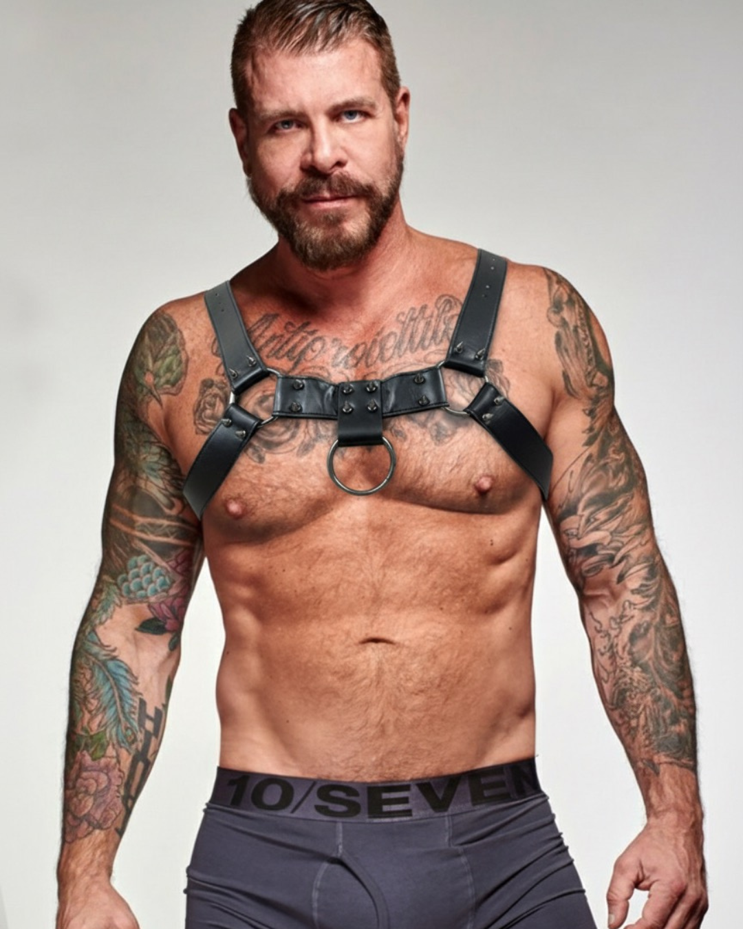 Arnes de Pecho Hombre Ajustable Leather Con Picos Bear Lether Chest Pride